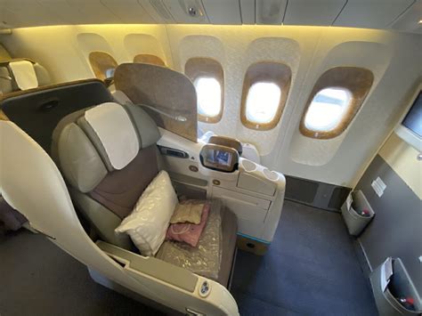emirates boeing 777-300er business class best seats|The best seats in Business Class on Emirates' Boeing .
